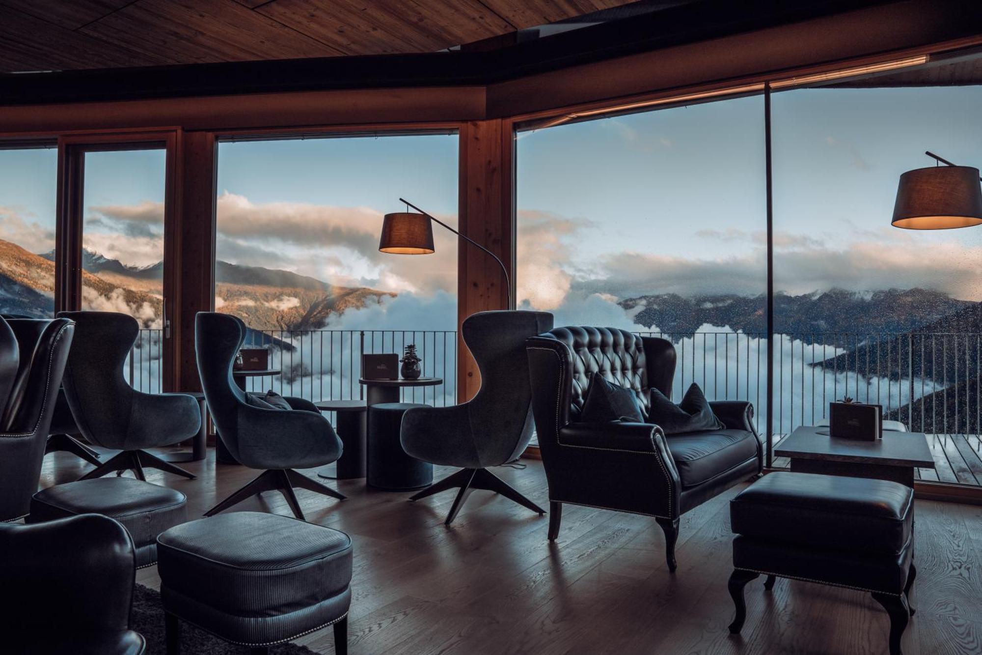 Hotel Watles Mals Buitenkant foto