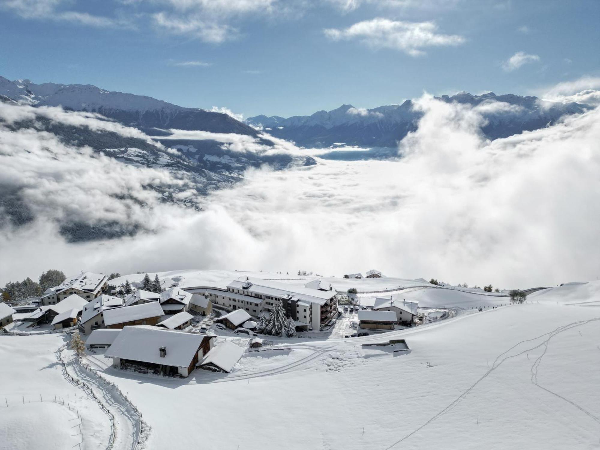 Hotel Watles Mals Buitenkant foto